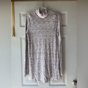 We The Free split back turtleneck tunic top size S